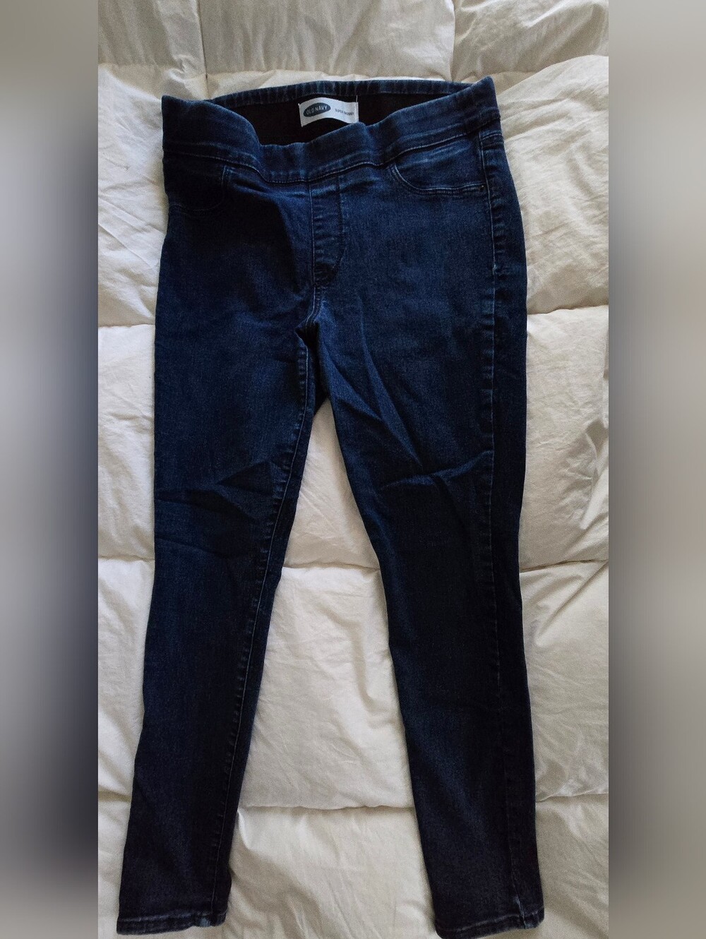 Old Navy Women's Dark Indigo Skinny, Stretchy Jeans